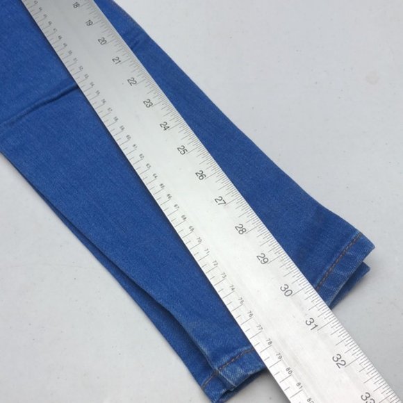 LIKE NEW BILLABONG SKINNY JEANS 24x31 😎 - Picture 7 of 12